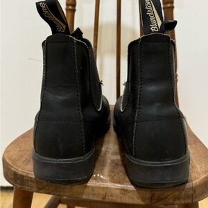 Mens black Blundstones